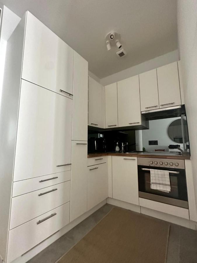 Designer Apartment Near Main Station Wenen Buitenkant foto