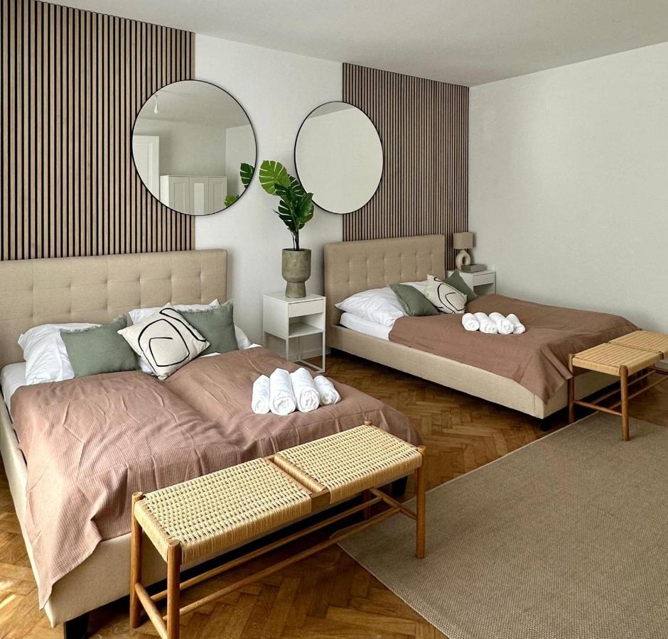Designer Apartment Near Main Station Wenen Buitenkant foto