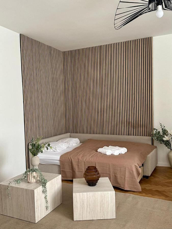 Designer Apartment Near Main Station Wenen Buitenkant foto