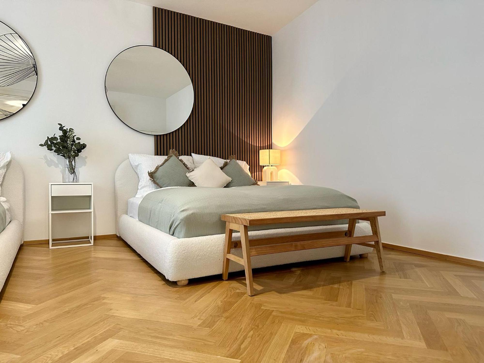 Designer Apartment Near Main Station Wenen Buitenkant foto